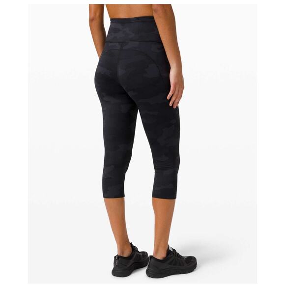 Lululemon Fast and Free Crop II 19" *Non-Reflective Camo Deep Coal Multi 4 - Picture 2 of 6